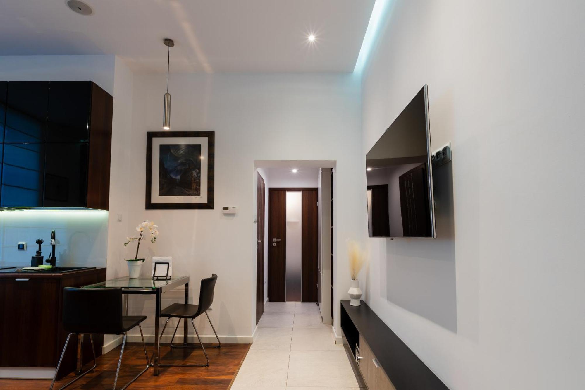 Luna Prestige Suite Krasków Exterior foto